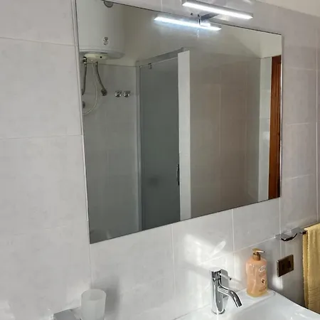 A Due Passi Dal Centro Apartmán Orosei